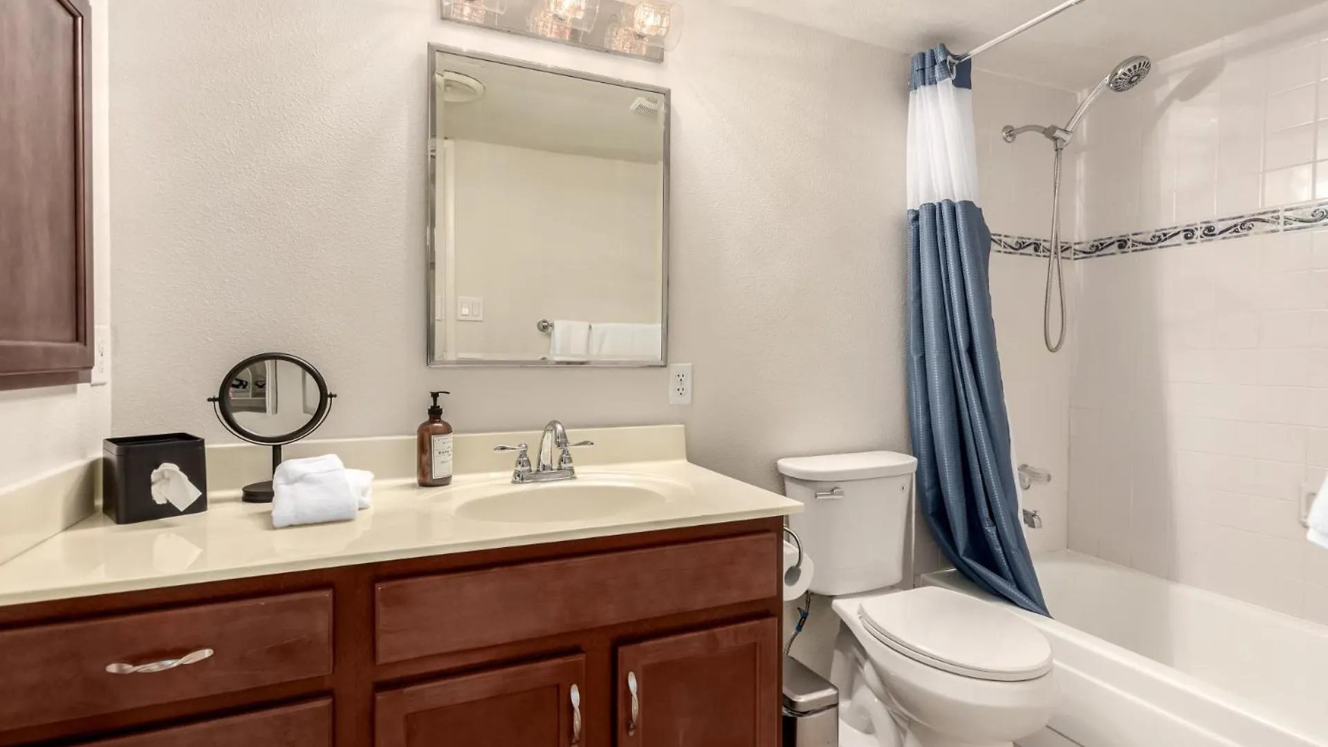 Nyaraló Modernized 2Br Condo W Pool Access Near Old Town Scottsdale